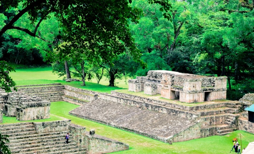 Located in the lush, mountainous region of western Honduras lies the ancient Maya city of Copán, one of Central America’s most fascinating archaeological treasures