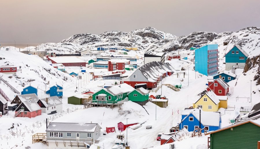 Maniitsoq’s remoteness has kept it largely untouched by mass tourism, making it an ideal destination for those craving solitude and natural beauty.