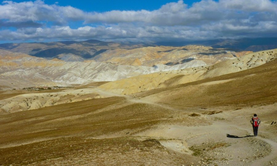 Trekking in Mustang offers a rich cultural experience, heavily influenced by Tibetan Buddhism. As you journey through villages like Lo Manthang